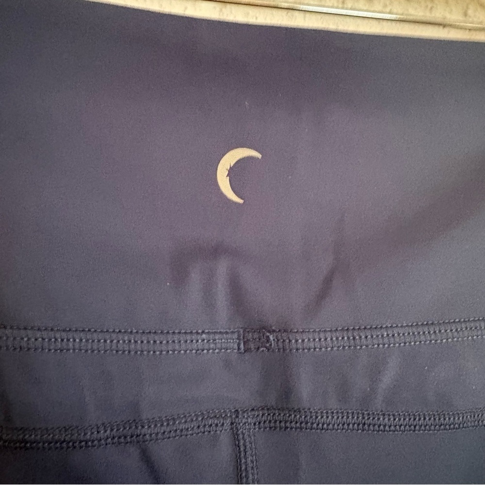 Zyia Leggings - Picture 4 of 5